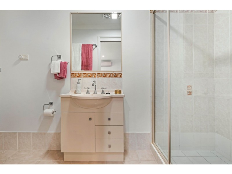 11 Cedar Wattle Close, Aberglasslyn NSW 2320