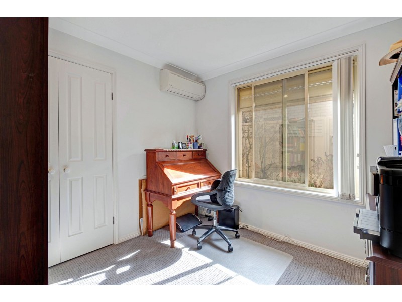 11 Cedar Wattle Close, Aberglasslyn NSW 2320