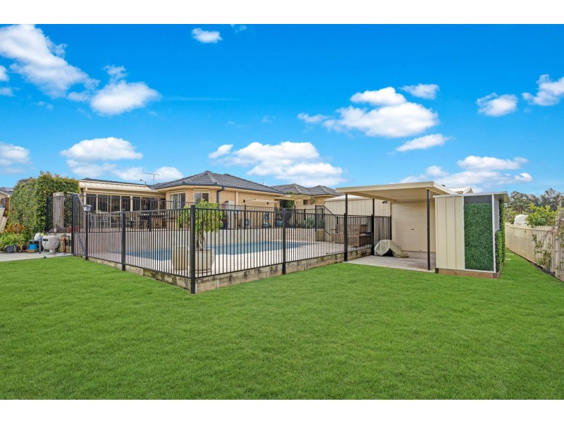 11 Cedar Wattle Close, Aberglasslyn NSW 2320