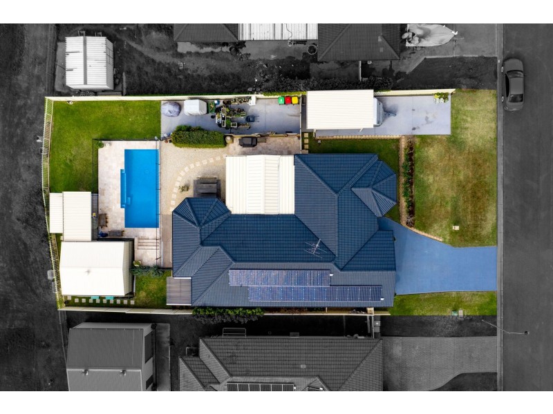 11 Cedar Wattle Close, Aberglasslyn NSW 2320