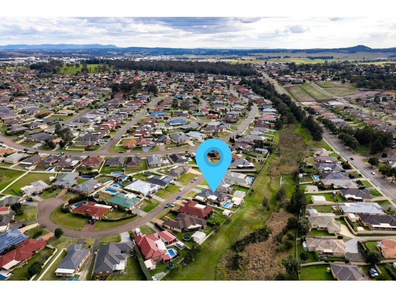 11 Cedar Wattle Close, Aberglasslyn NSW 2320