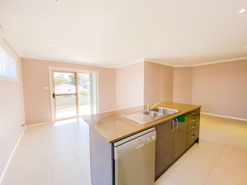 3 Jory Crescent, Raworth NSW 2321