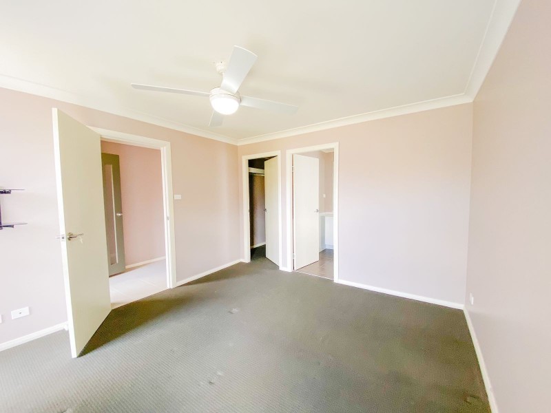 3 Jory Crescent, Raworth NSW 2321