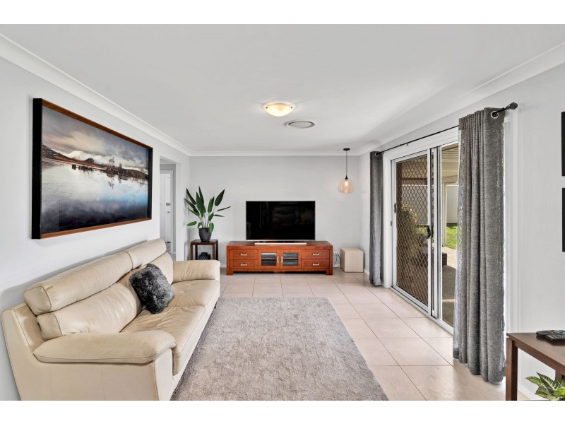 1 Strutt Crescent, Metford NSW 2323