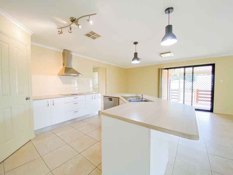 6 Centre Street, Greta NSW 2334