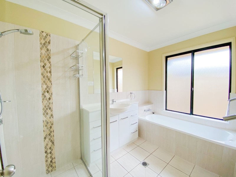 6 Centre Street, Greta NSW 2334