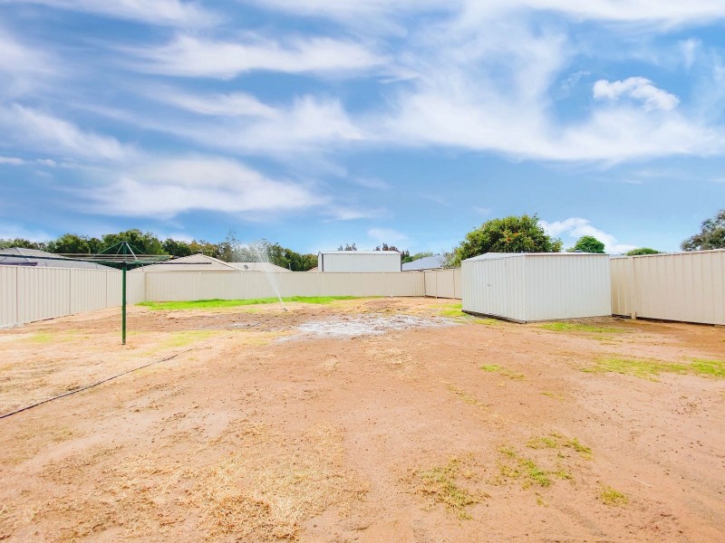 6 Centre Street, Greta NSW 2334