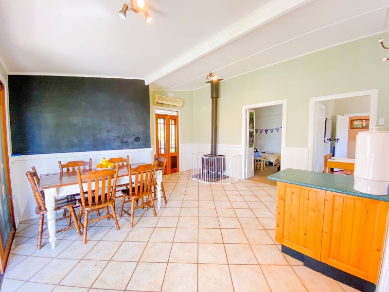 11 Brooks Street, Telarah NSW 2320