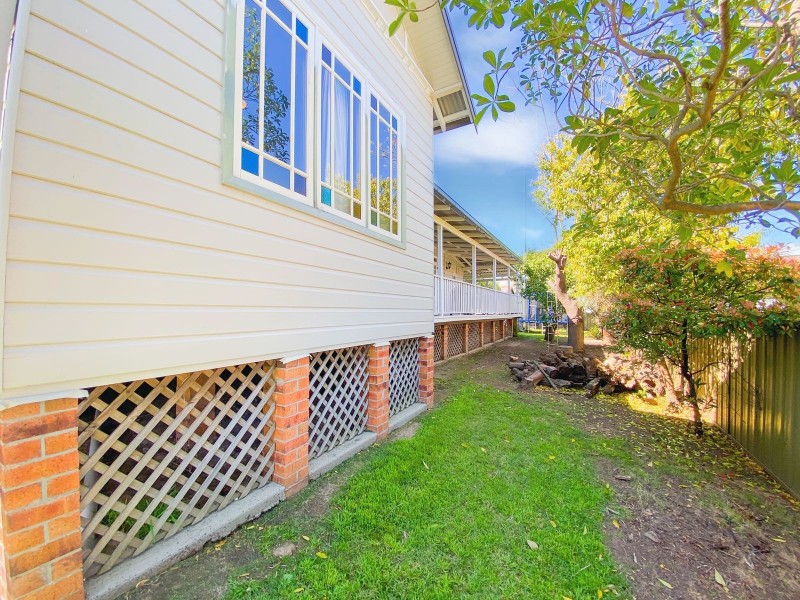 11 Brooks Street, Telarah NSW 2320