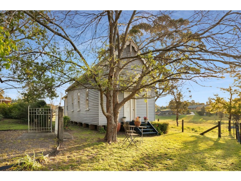 49 Lang Drive, Bolwarra Heights NSW 2320