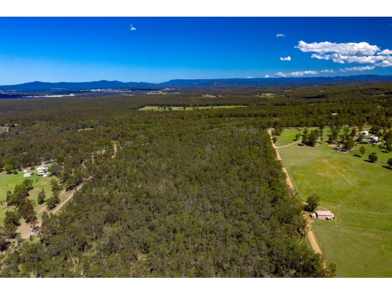 860 Old Maitland Road, Bishops Bridge NSW 2326