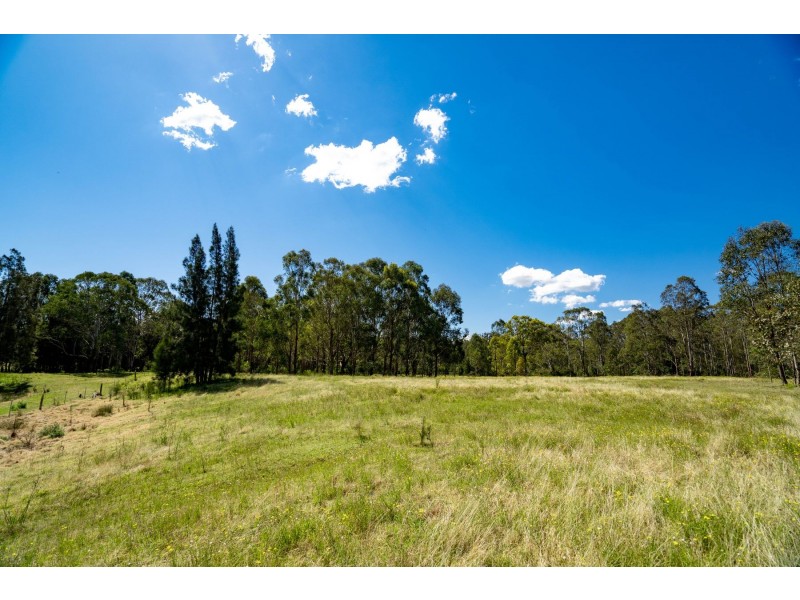 860 Old Maitland Road, Bishops Bridge NSW 2326