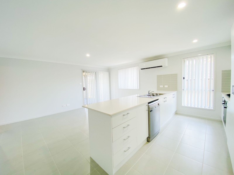 7 Martha Road, Edgeworth NSW 2285