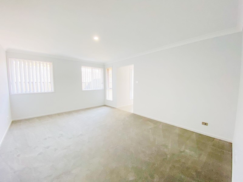 7 Martha Road, Edgeworth NSW 2285