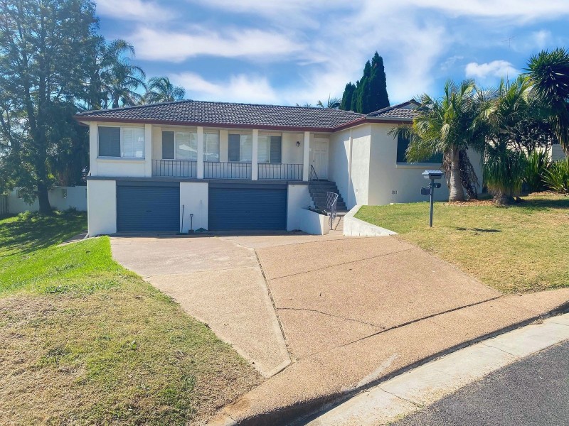 4 Hartigan Close, Rutherford NSW 2320