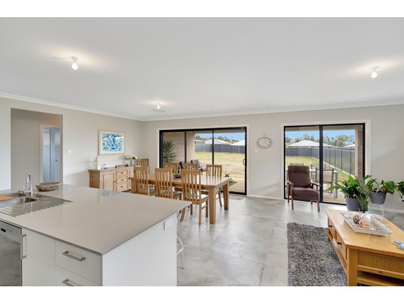 10 Grevillea Street, Cliftleigh NSW 2321