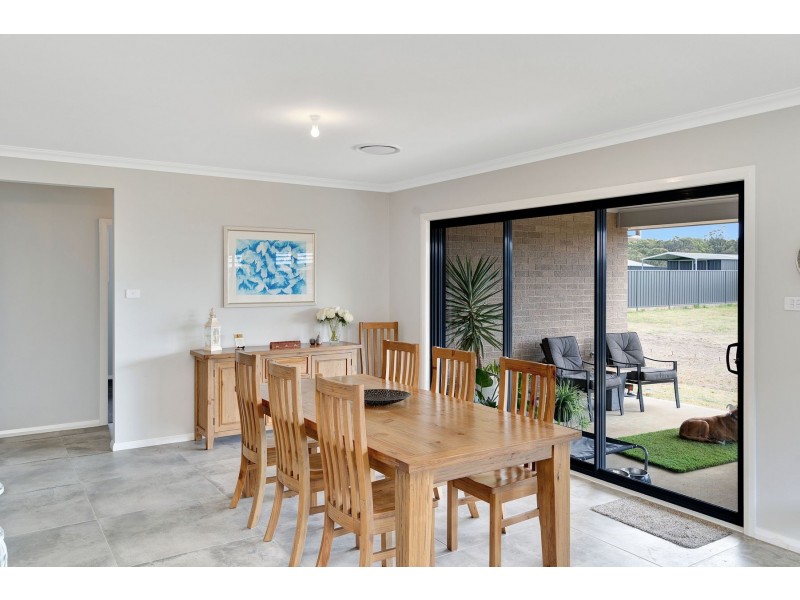 10 Grevillea Street, Cliftleigh NSW 2321