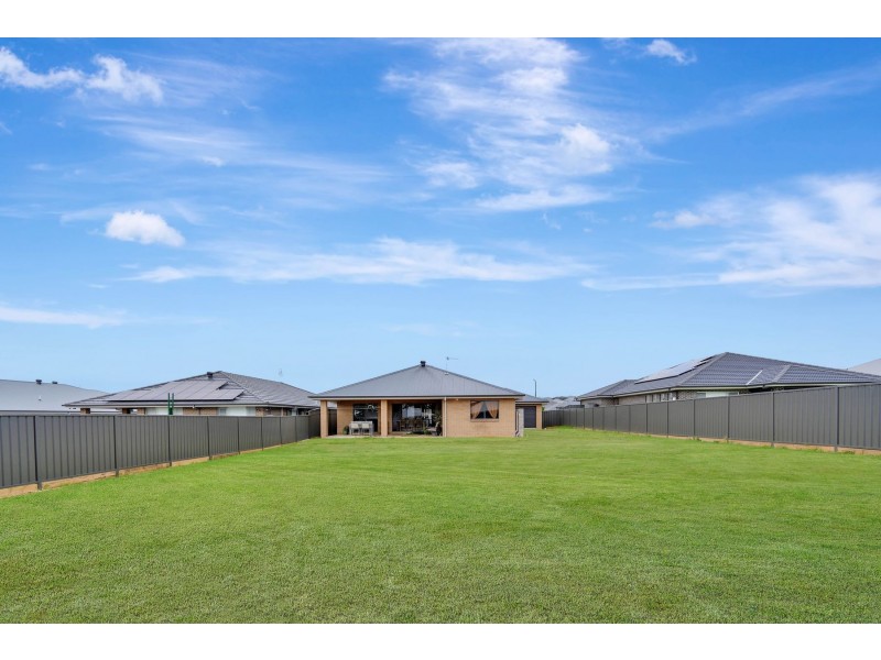 10 Grevillea Street, Cliftleigh NSW 2321