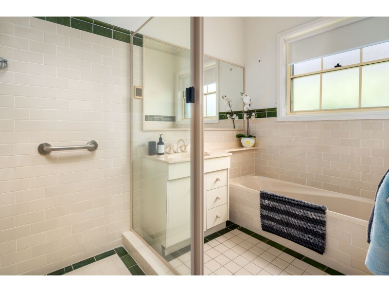 1/44-48 Melrose Street, Lorn NSW 2320