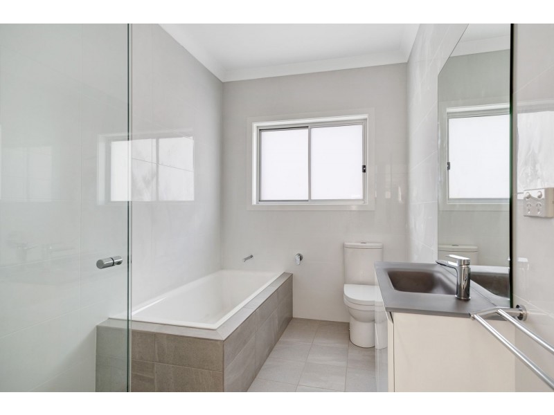 2/40 Diamond Circuit, Rutherford NSW 2320