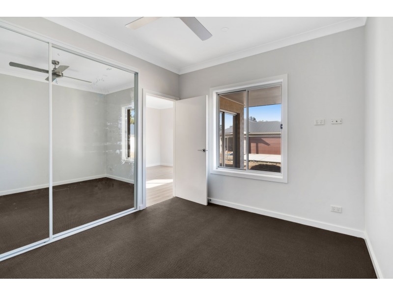 2/40 Diamond Circuit, Rutherford NSW 2320