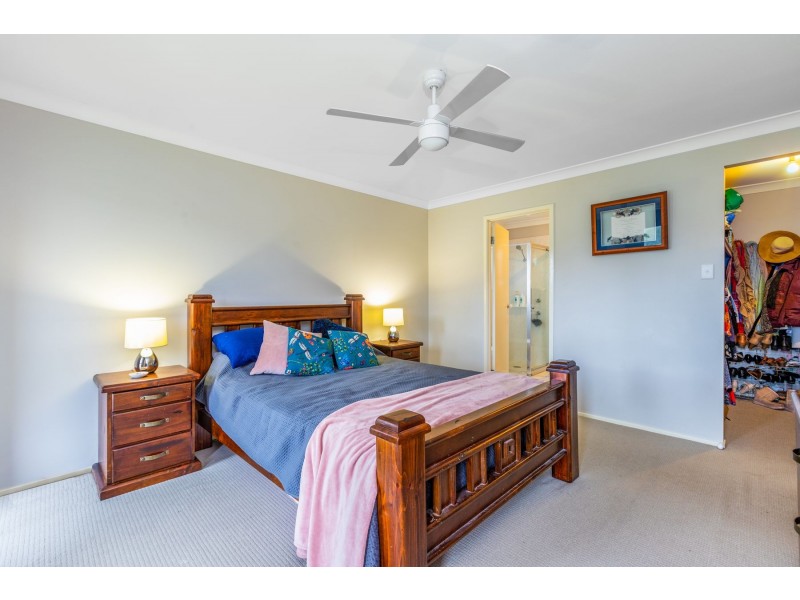 16 Mileham Circuit, Rutherford NSW 2320