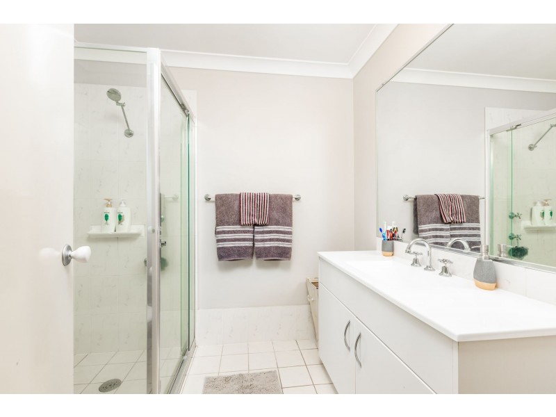 16 Mileham Circuit, Rutherford NSW 2320