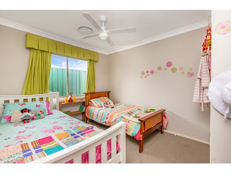 16 Mileham Circuit, Rutherford NSW 2320