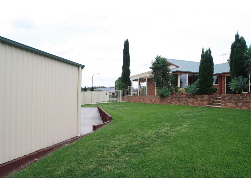 13 Caitlin Close, Bolwarra Heights NSW 2320