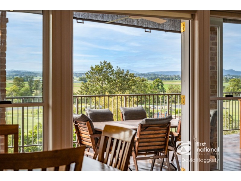 30 Baker Drive, Tenambit NSW 2323