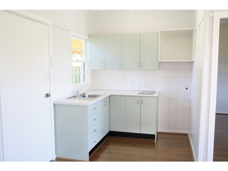 B/82 Gillies Street, Rutherford NSW 2320