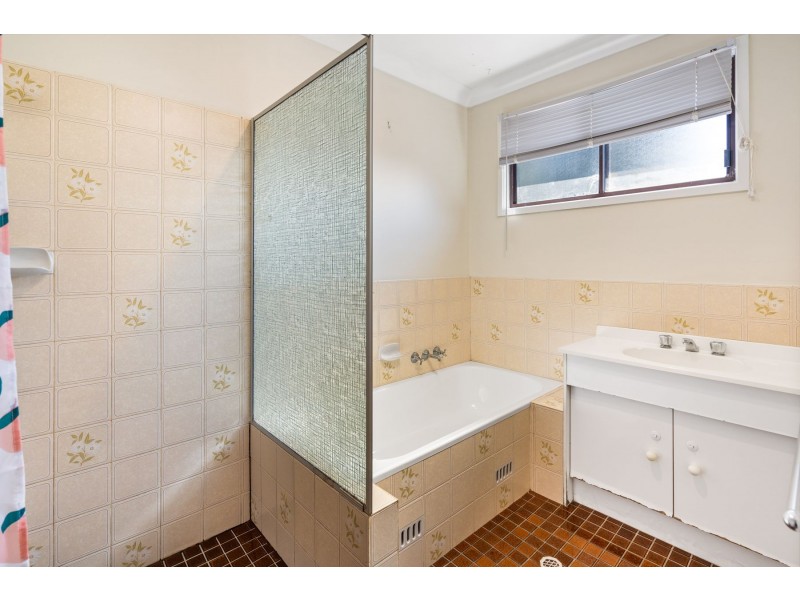 19 Sharkeys Lane, Lorn NSW 2320