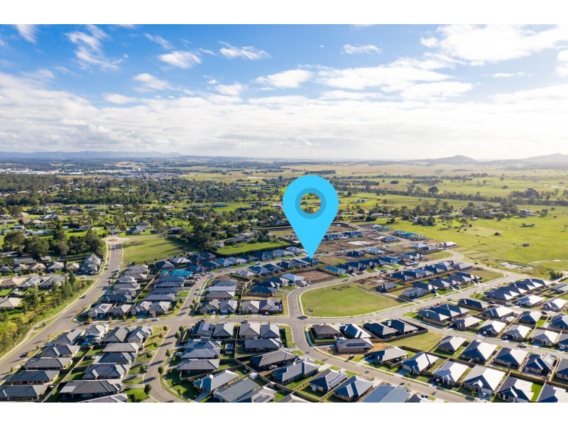 22 Friarbird Ridge, Aberglasslyn NSW 2320