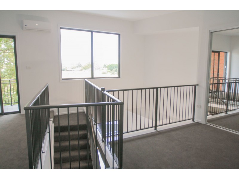 10/318 High Street, Maitland NSW 2320