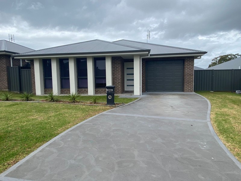 1 Mirani Street, Largs NSW 2320