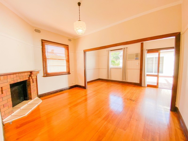 146 George Street, East Maitland NSW 2323