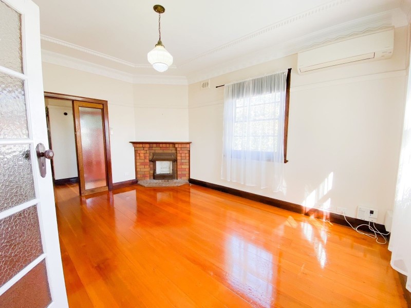 146 George Street, East Maitland NSW 2323