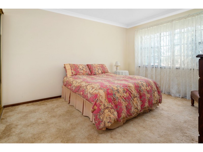 8 Benshulla Drive, Bolwarra Heights NSW 2320