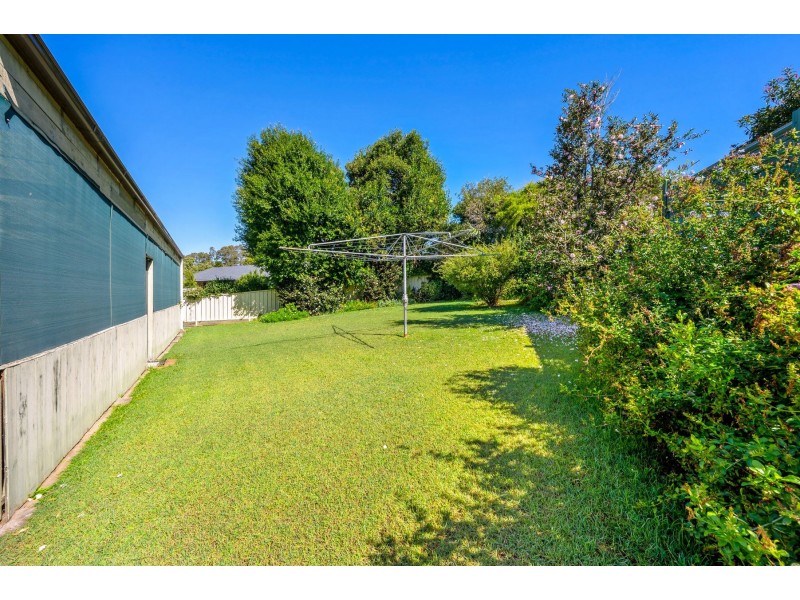 8 Benshulla Drive, Bolwarra Heights NSW 2320