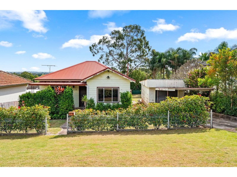 5 George Street, East Maitland NSW 2323