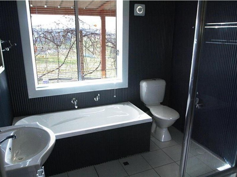 69 Dickensons Road, Melville NSW 2320