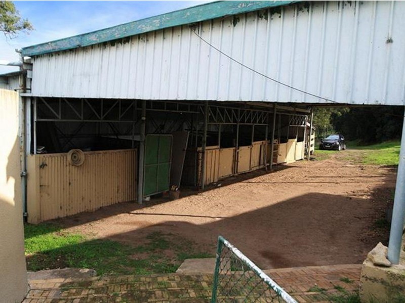 69 Dickensons Road, Melville NSW 2320