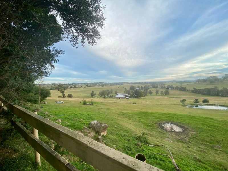 69 Dickensons Road, Melville NSW 2320