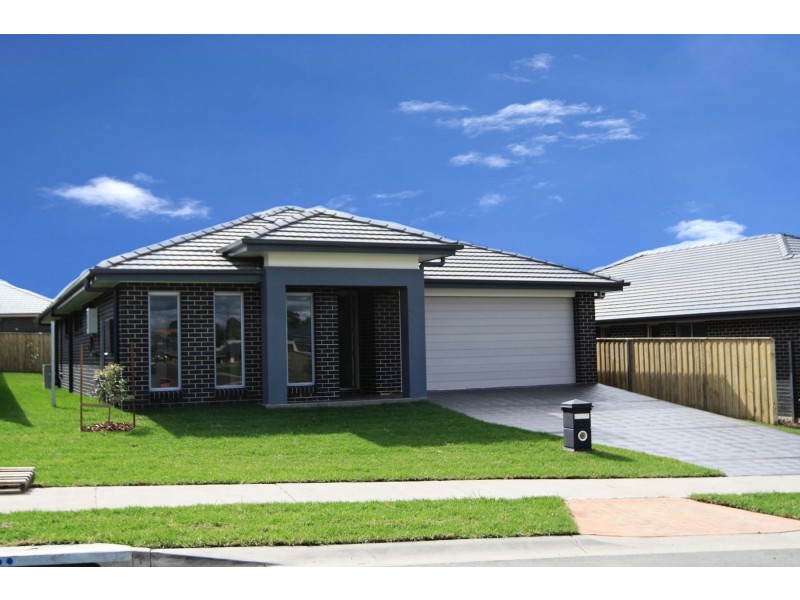 10 Starling Street, Aberglasslyn NSW 2320