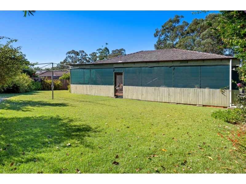 8 Benshulla Drive, Bolwarra Heights NSW 2320