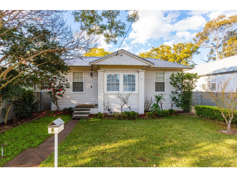 9 Nichols Street, Lorn NSW 2320