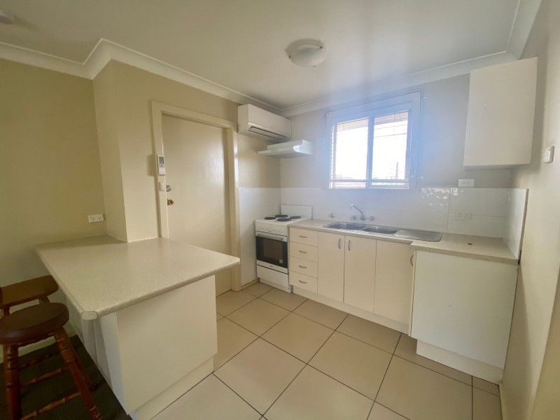 4/233 NEW ENGLAND HIGHWAY, Rutherford NSW 2320