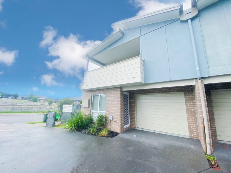 1/51 Warbler Avenue, Aberglasslyn NSW 2320