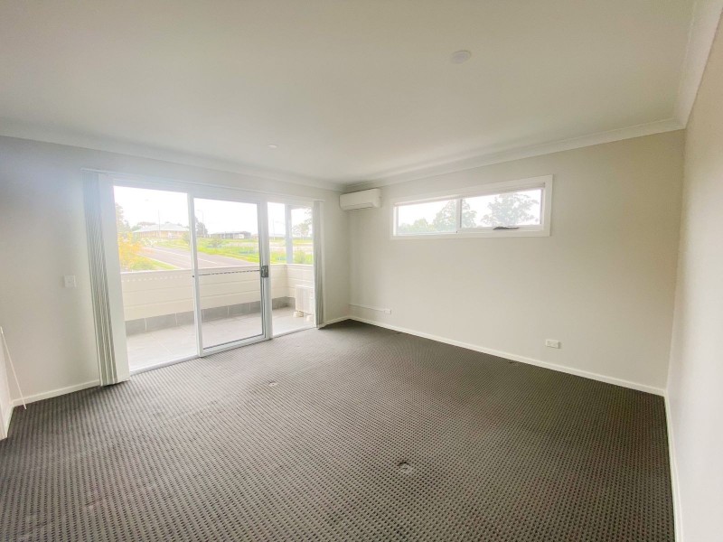 1/51 Warbler Avenue, Aberglasslyn NSW 2320