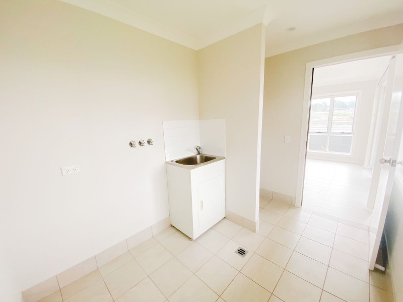 1/51 Warbler Avenue, Aberglasslyn NSW 2320